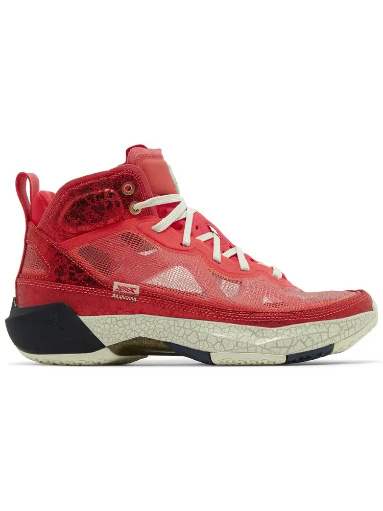 Кроссовки Air Jordan Rui Hachimura x Air Jordan 37 'Siren Red' — изображение 1 из 8, красный
