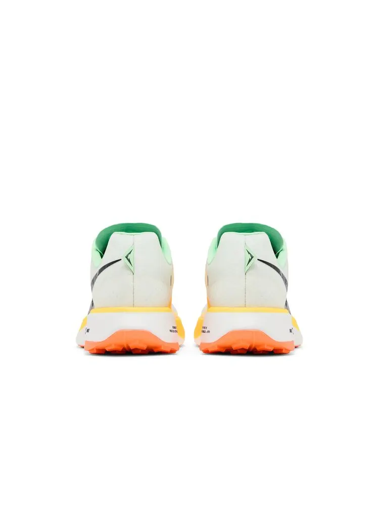 Кроссовки ZoomX Ultrafly Trail 'Summit White Vapor Green' — изображение 6 из 8, белый зеленый
