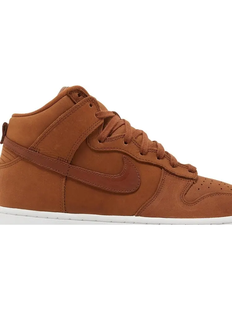Кроссовки Nike Wmns Dunk High Premium 'Pecan' — изображение 2 из 8, коричневый