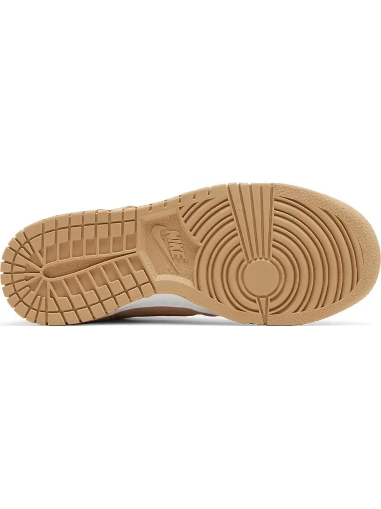 Кроссовки Nike Wmns Dunk High Premium 'Vachetta Tan' — изображение 4 из 8, загар