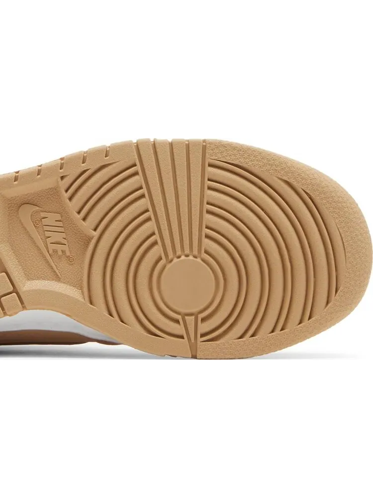 Кроссовки Nike Wmns Dunk High Premium 'Vachetta Tan' — изображение 5 из 8, загар