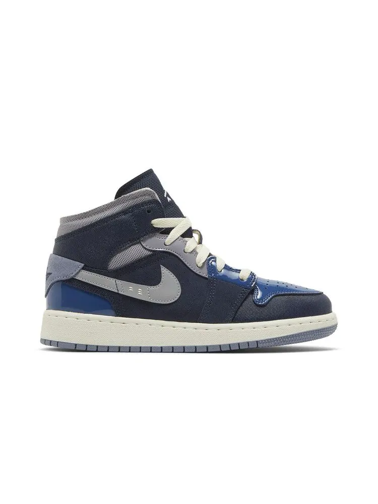 Кроссовки Air Jordan Air Jordan 1 Mid SE Craft GS 'Inside Out - Obsidian' — изображение 2 из 9, синий//белый