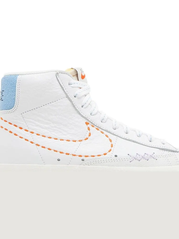 Кроссовки Nike Wmns Blazer Mid '77 'Nike 101' — изображение 2 из 8, белый