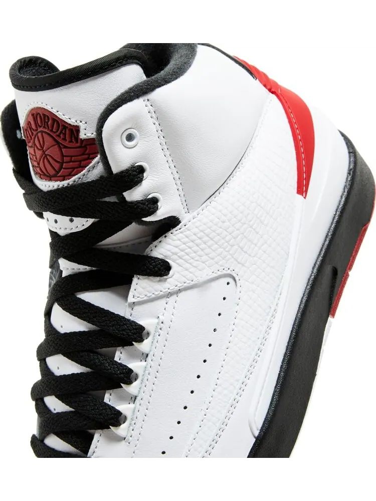 Кроссовки Air Jordan 2 Retro Chicago 2022 — изображение 10 из 10, белый