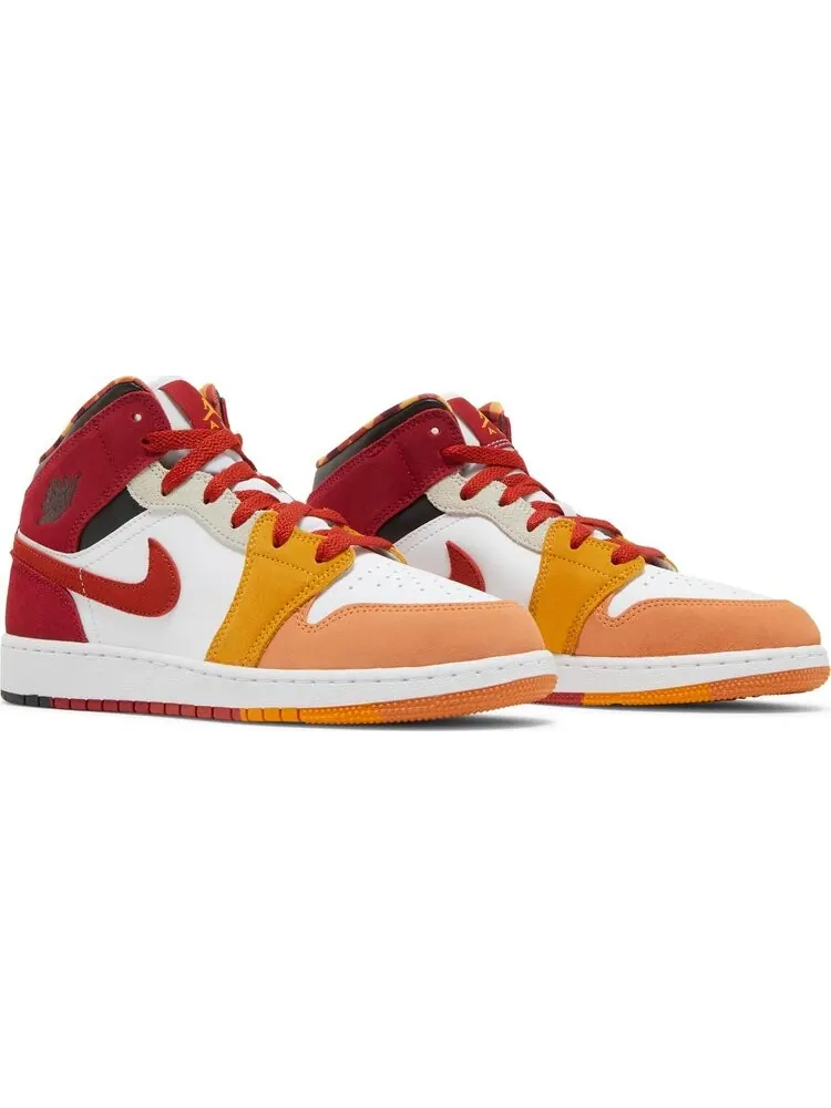 Кроссовки Air Jordan 1 Mid SE GS Picnic — изображение 8 из 8, белый