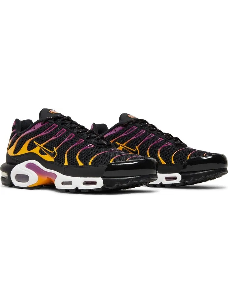 Кроссовки Nike Air Max Plus 'Black University Gold Viotech' — изображение 8 из 8, черный