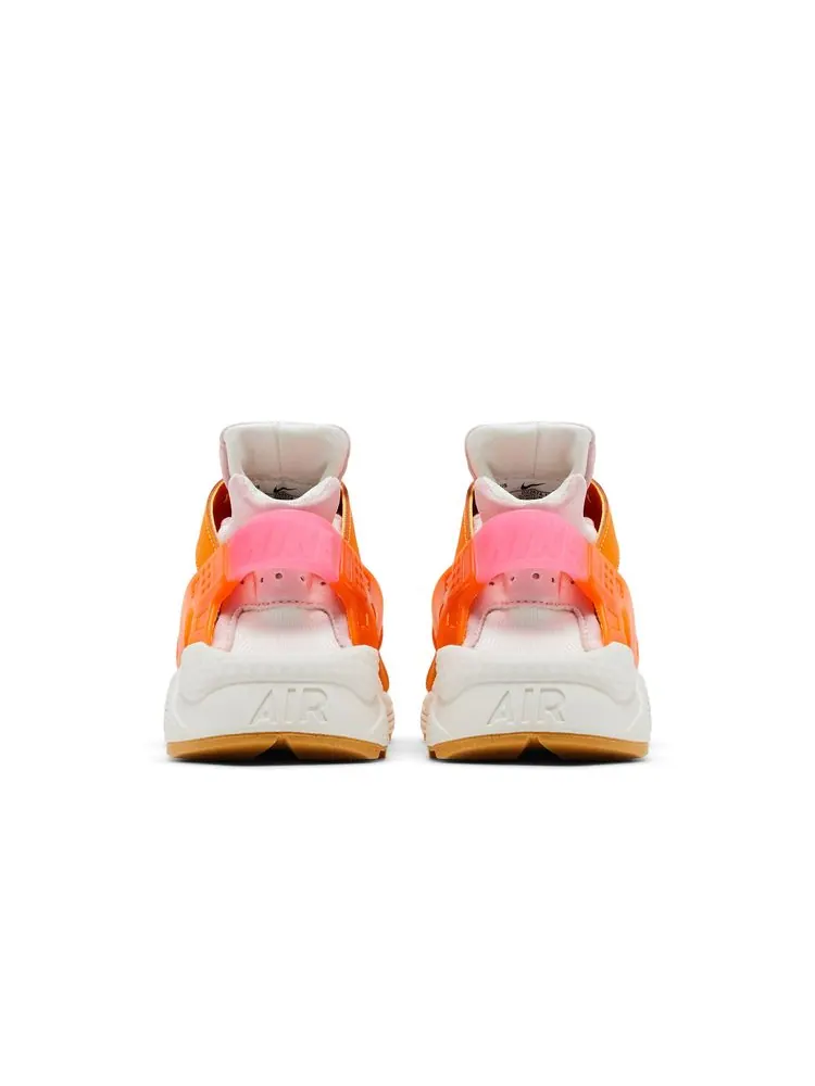 Кроссовки Nike Air Huarache 'Solar Flare Soft Pink' — изображение 6 из 8, розовый
