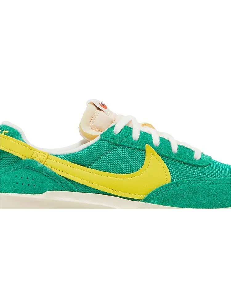 Кроссовки Wmns Waffle Debut Vintage 'Stadium Green Opti Yellow' — изображение 2 из 4, зеленый