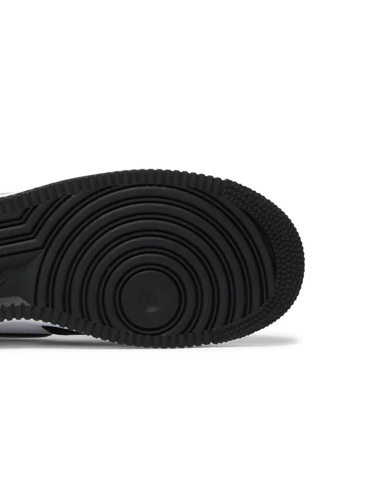 Кроссовки Nike Air Force 1 '07 LV8 'Panda' — изображение 6 из 9, белый/черный/синий/белый
