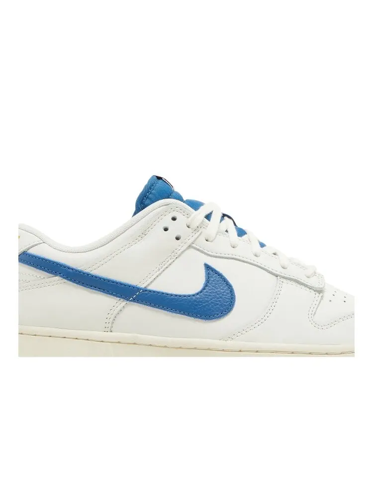 Кроссовки Nike Dunk Low SE — изображение 2 из 4, белый