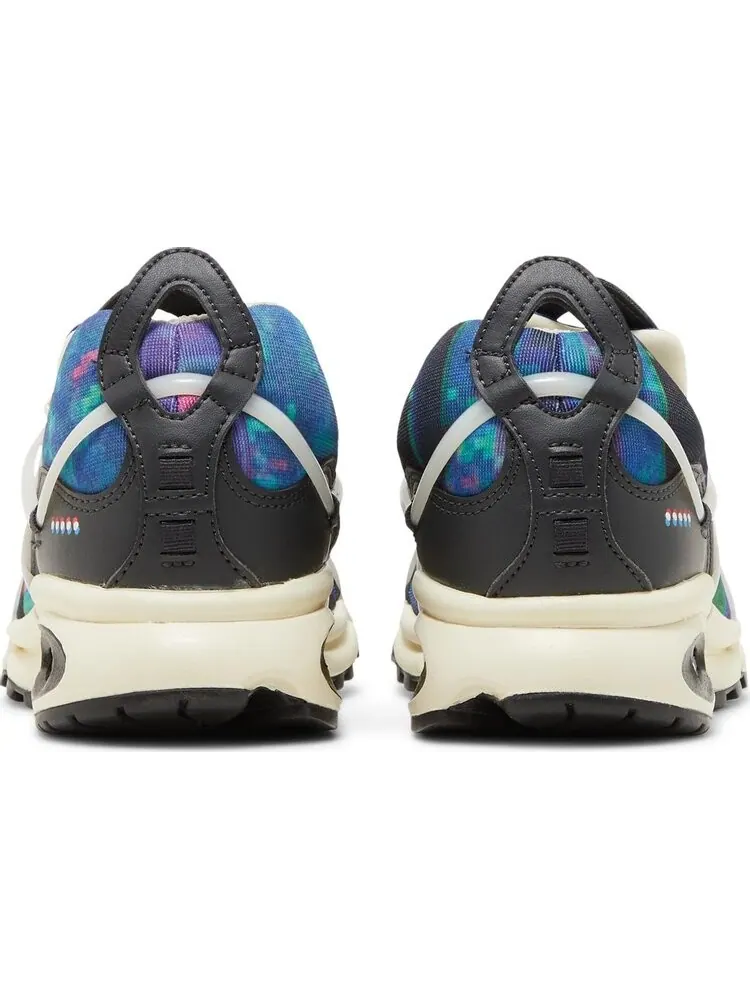 Кроссовки Nike Air Kukini 'Pixel' — изображение 6 из 8, мульти