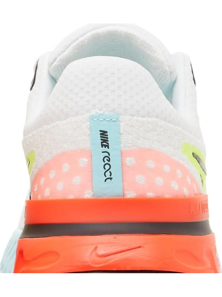 Кроссовки Nike Wmns React Infinity Run Flyknit 3 — изображение 7 из 8, белый