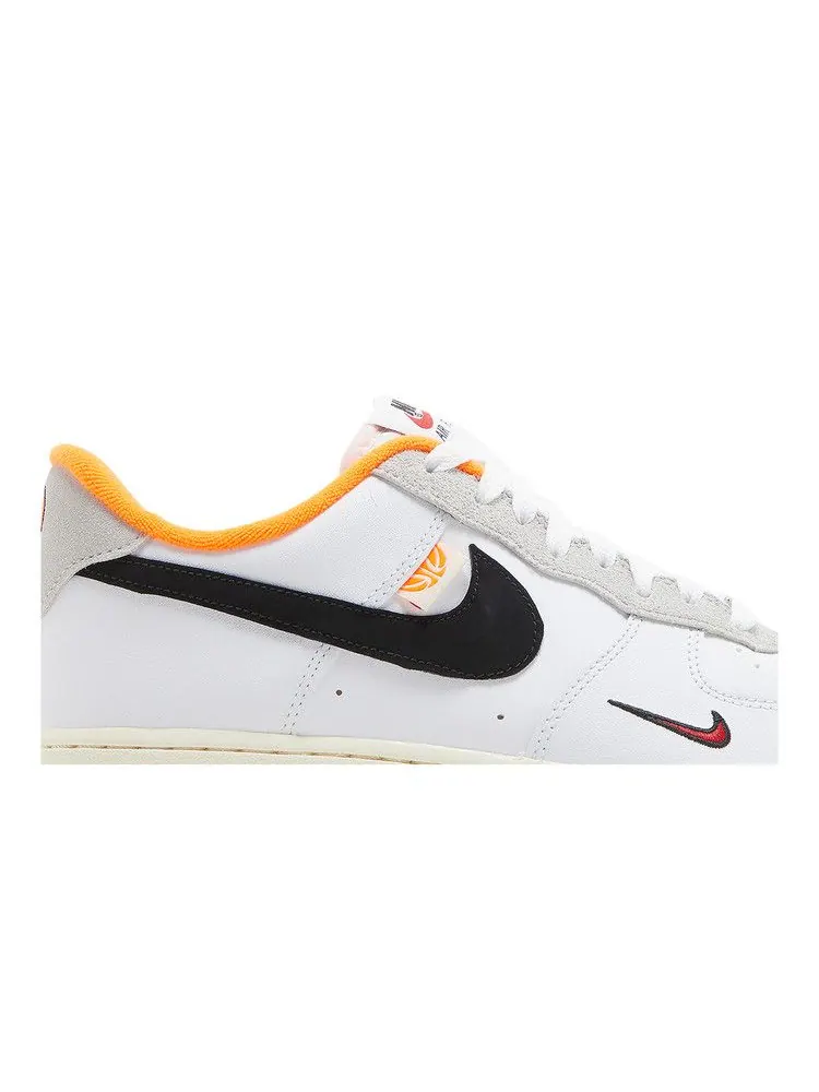 Кроссовки Nike Air Force 1 '07 LV8 'Hoops Pack - White Total Orange' — изображение 3 из 9, белый//оранжевый/черный