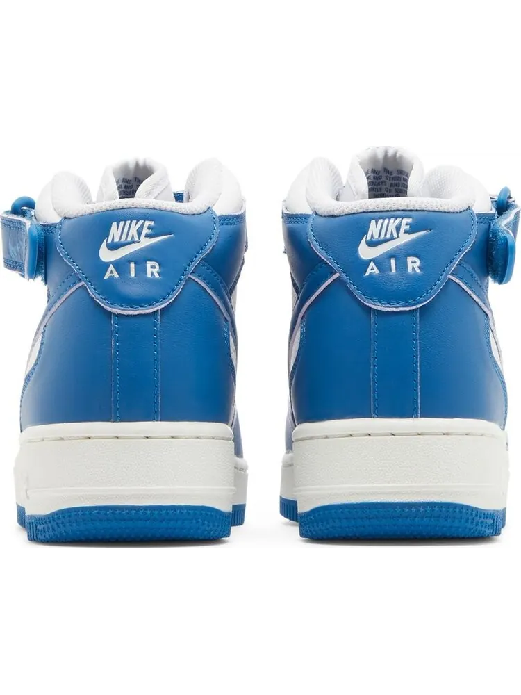 Кроссовки Nike Wmns Air Force 1 '07 Mid 'Military Blue Doll' — изображение 6 из 8, белый
