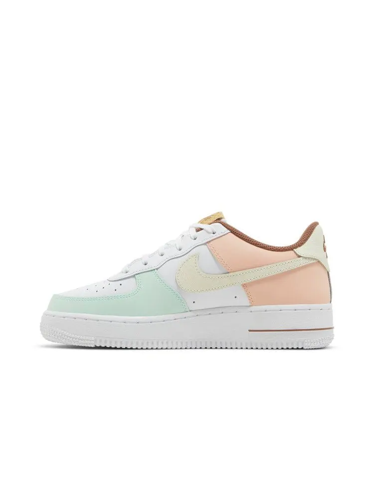 Кроссовки Nike Air Force 1 LV8 GS 'Ice Cream' — изображение 4 из 9, белый
