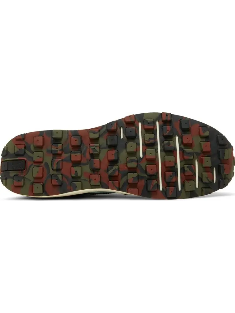 Кроссовки Nike Waffle One SE 'Camo Soles' — изображение 4 из 8, коричневый