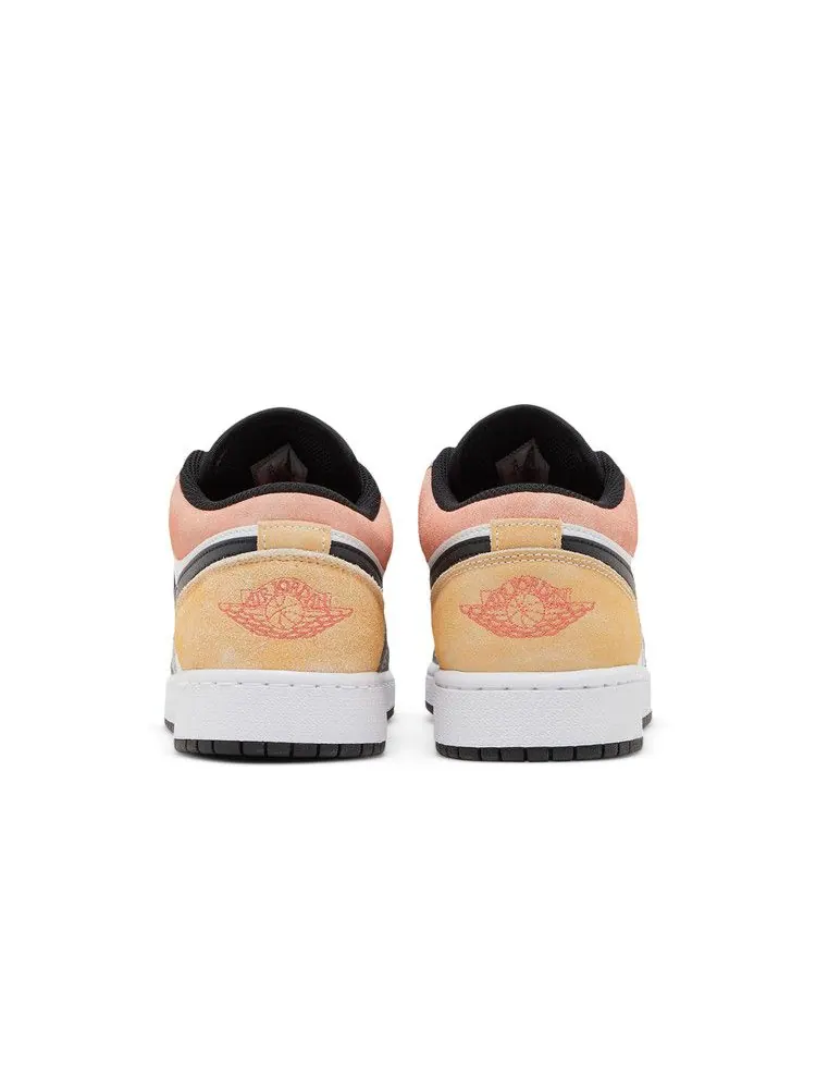 Кроссовки Air Jordan Air Jordan 1 Low SE GS 'Flight Club' — изображение 7 из 9, черный///белый
