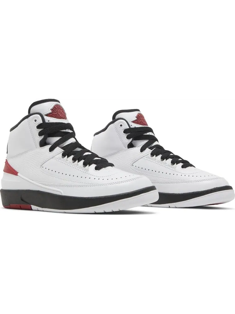 Кроссовки Wmns Air Jordan 2 Retro Chicago 2022 — изображение 8 из 9, белый