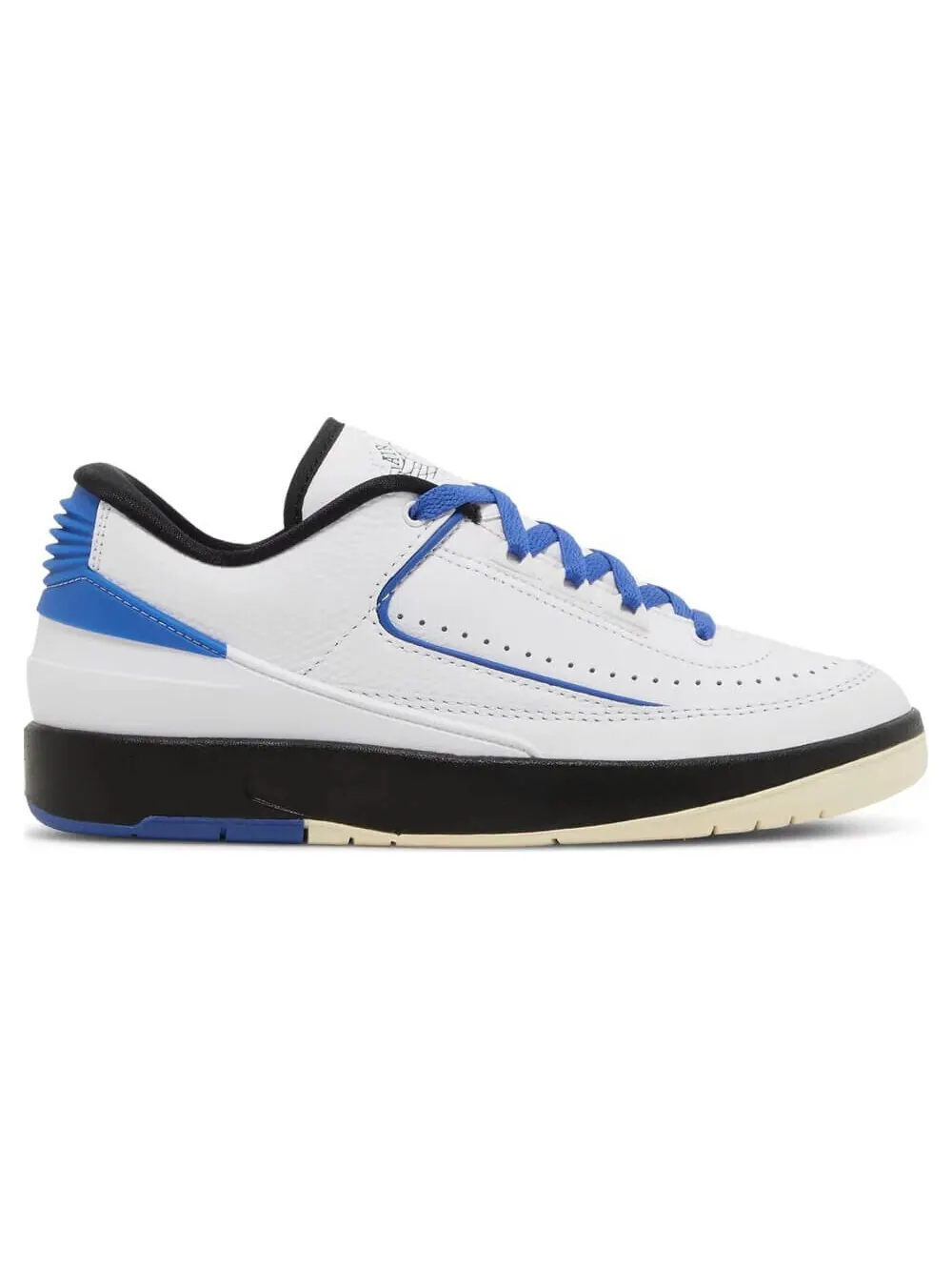 Кроссовки Nike Wmns Air Jordan 2 Retro Low Varsity Royal — изображение 1 из 8, белый/синий