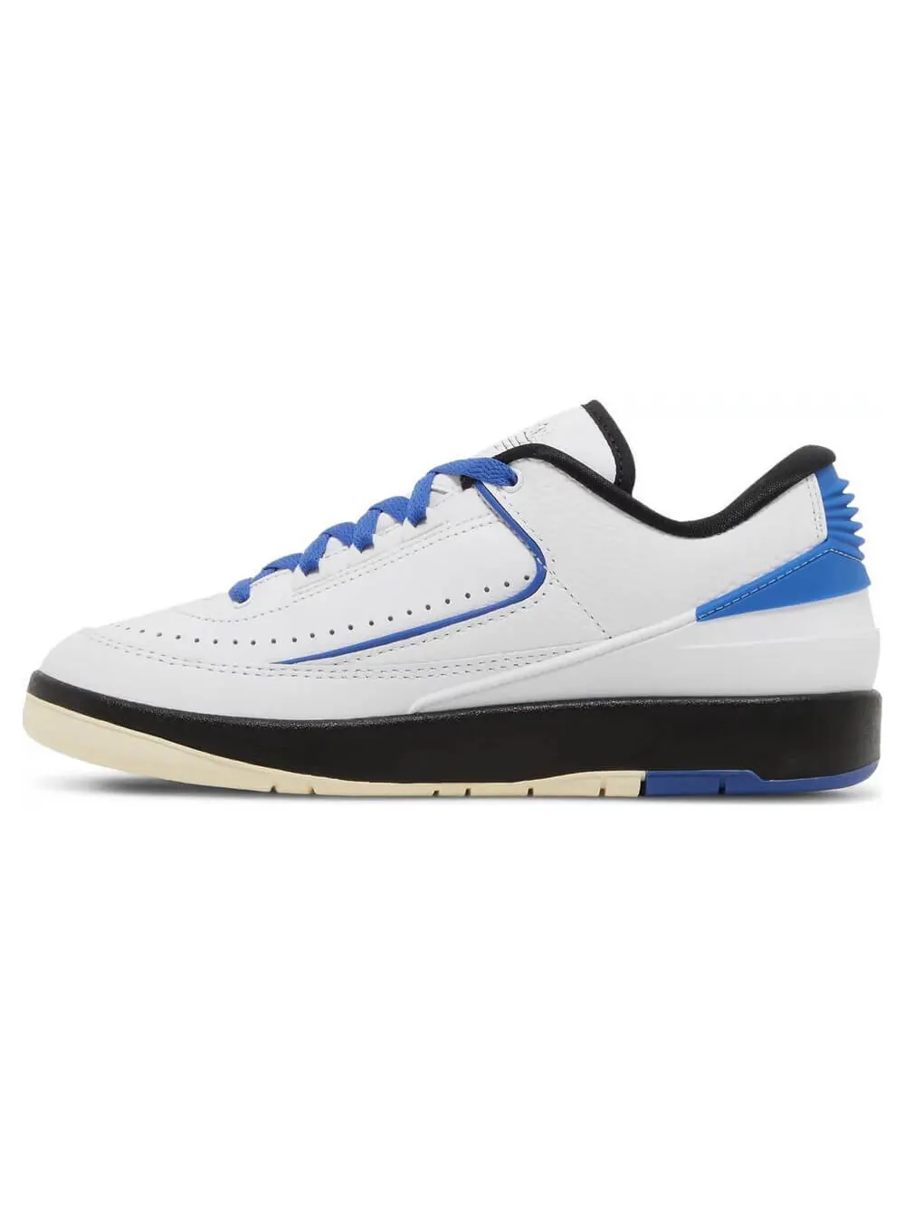 Кроссовки Nike Wmns Air Jordan 2 Retro Low Varsity Royal — изображение 2 из 8, белый/синий
