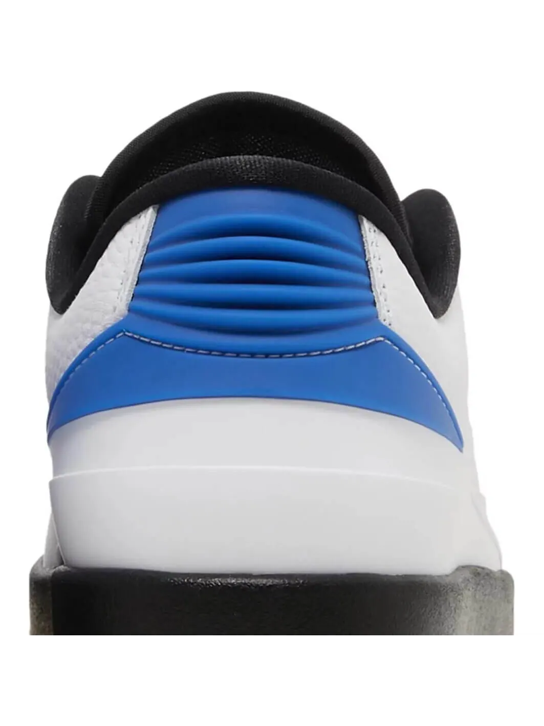 Кроссовки Nike Wmns Air Jordan 2 Retro Low Varsity Royal — изображение 6 из 8, белый/синий