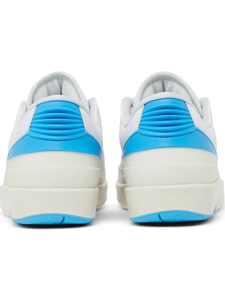 Кроссовки Wmns Air Jordan 2 Retro Low UNC to Chicago — изображение 6 из 8, белый
