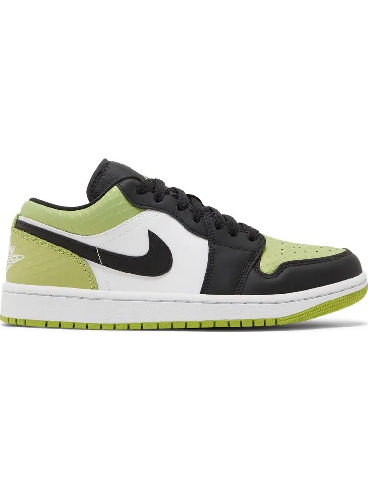 Кроссовки Wmns Air Jordan 1 Low SE Vivid Green Snakeskin — изображение 1 из 8, зеленый