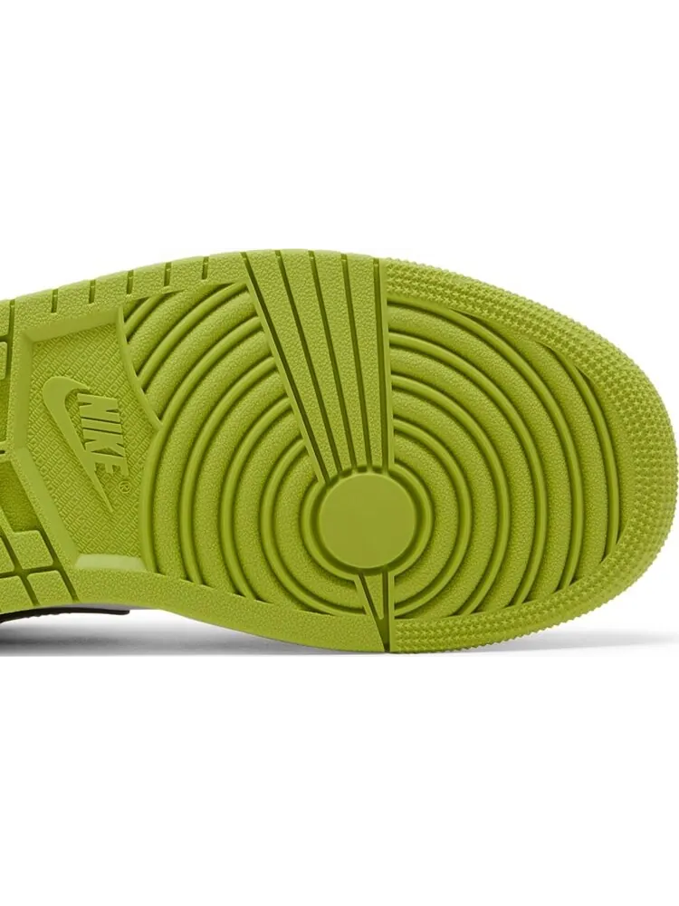 Кроссовки Wmns Air Jordan 1 Low SE Vivid Green Snakeskin — изображение 5 из 8, зеленый