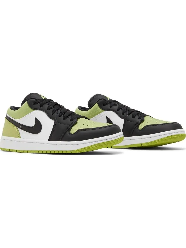 Кроссовки Wmns Air Jordan 1 Low SE Vivid Green Snakeskin — изображение 8 из 8, зеленый