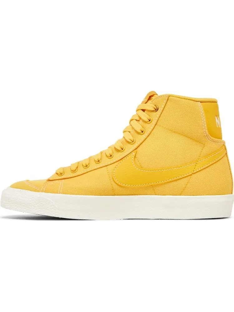 Кроссовки Wmns Blazer Mid '77 Canvas 'Topaz Gold' — изображение 3 из 4, золото