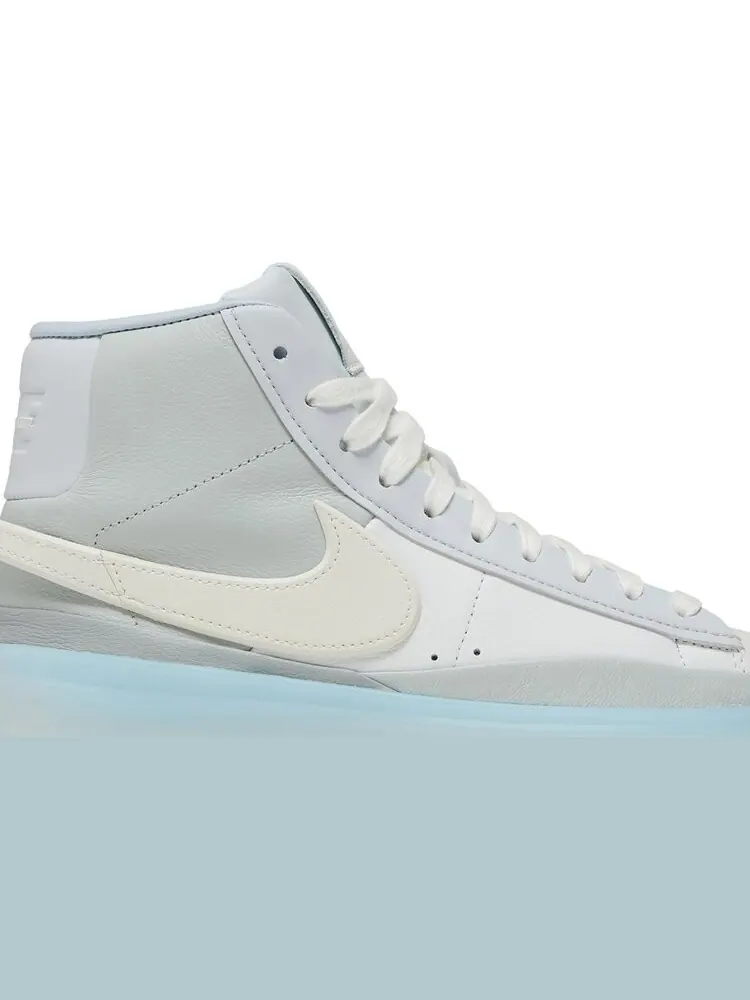 Кроссовки Blazer Phantom Mid 'Goddess Of Victory' — изображение 1 из 3, серебряный