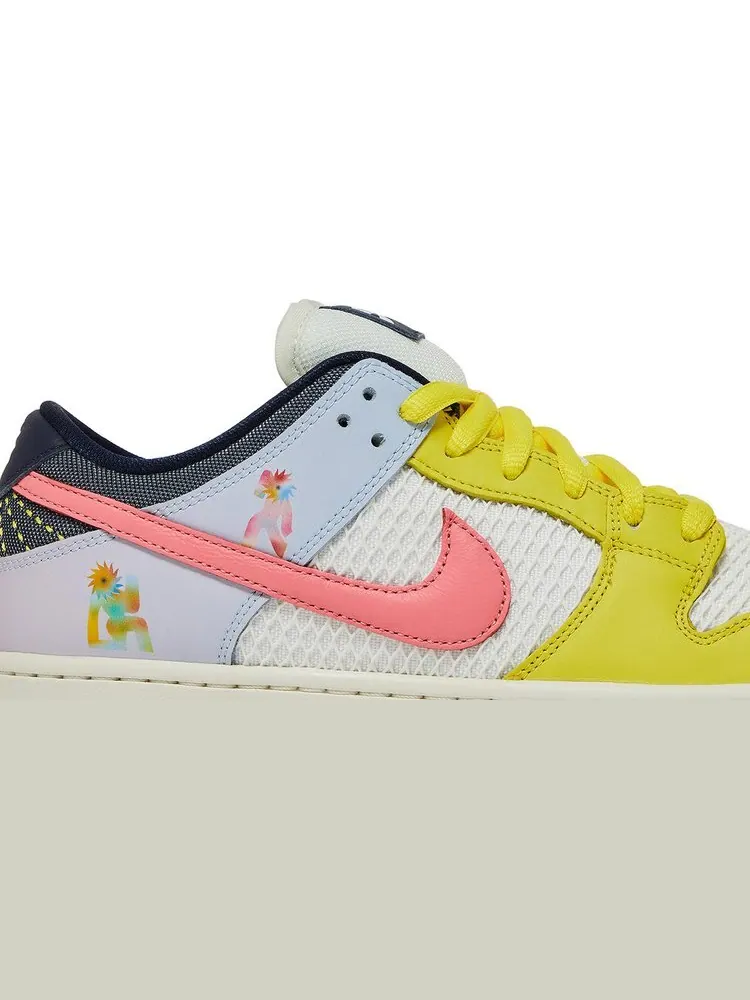 Кроссовки Nike Xavier Schipani x Dunk Low SB 'Be True - Trans Joy' — изображение 2 из 8, мульти