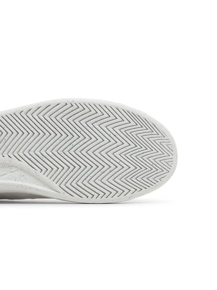 Кроссовки Nike Court Royale 2 Next Nature 'White Midnight Navy' — изображение 6 из 9, белый/темно-синий/белый