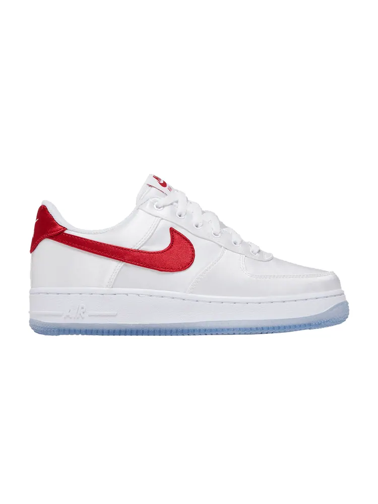 Кроссовки Nike Wmns Air Force 1 Low 'Satin - White Gym Red' — изображение 1 из 9, белый/красный/белый