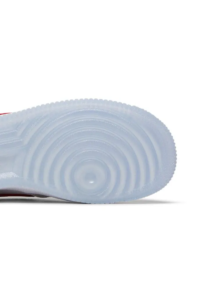 Кроссовки Nike Wmns Air Force 1 Low 'Satin - White Gym Red' — изображение 6 из 9, белый/красный/белый