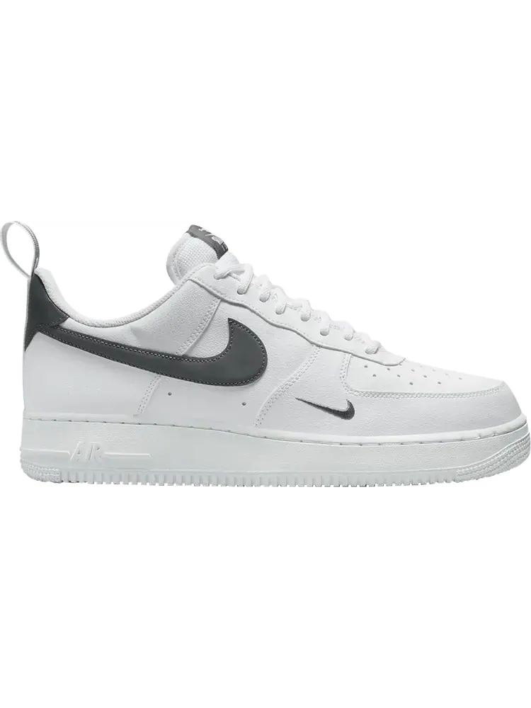 Кроссовки Nike Air Force 1 '07 LV8 UT 'White Metallic Dark Grey' — изображение 1 из 1, белый