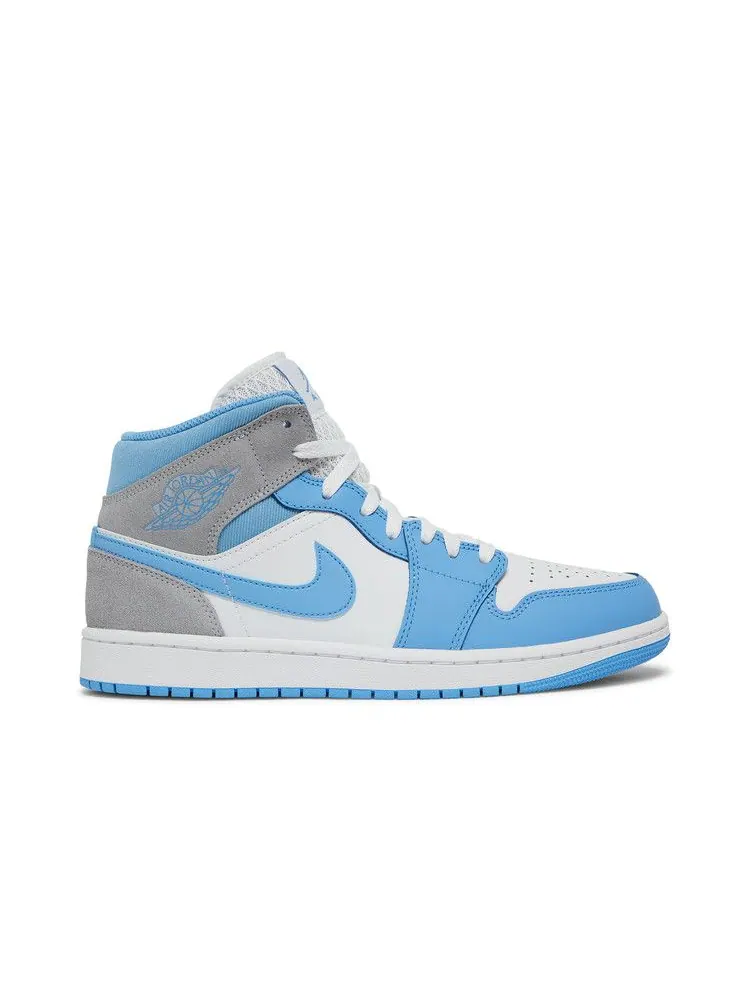 Кроссовки Air Jordan Air Jordan 1 Mid SE 'University Blue' — изображение 2 из 9, белый/серый/синий