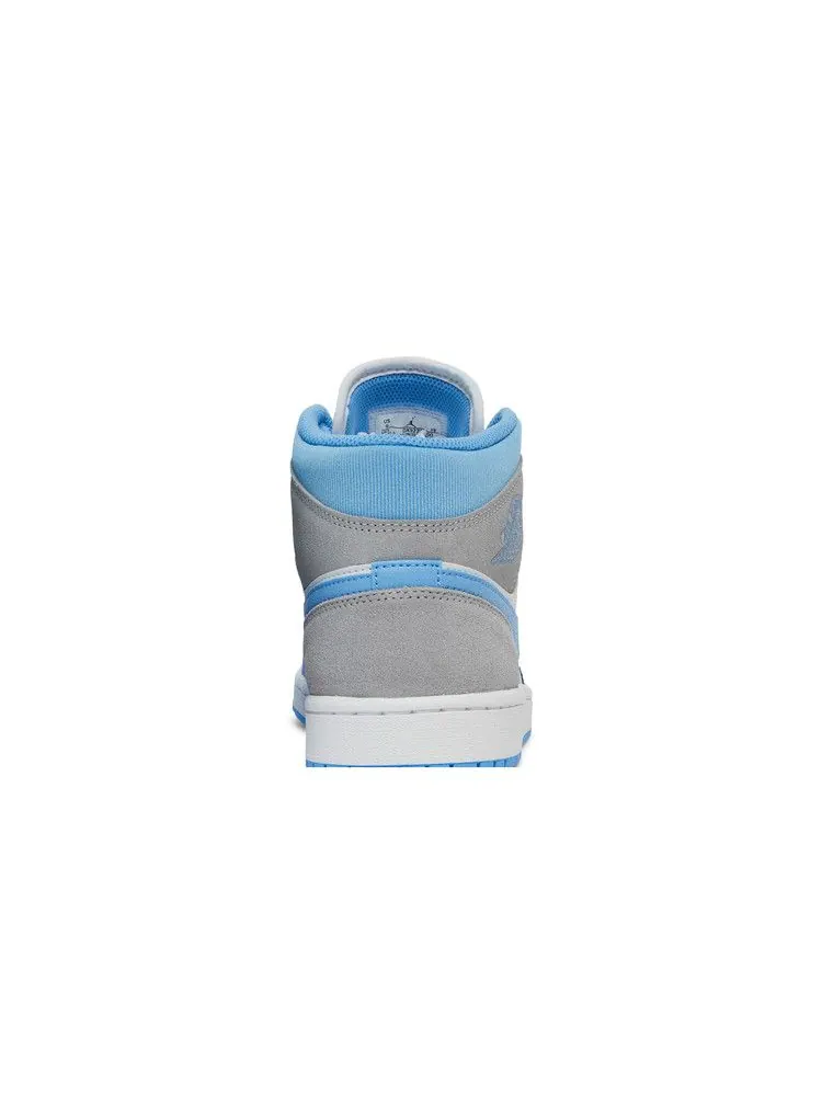Кроссовки Air Jordan Air Jordan 1 Mid SE 'University Blue' — изображение 8 из 9, белый/серый/синий