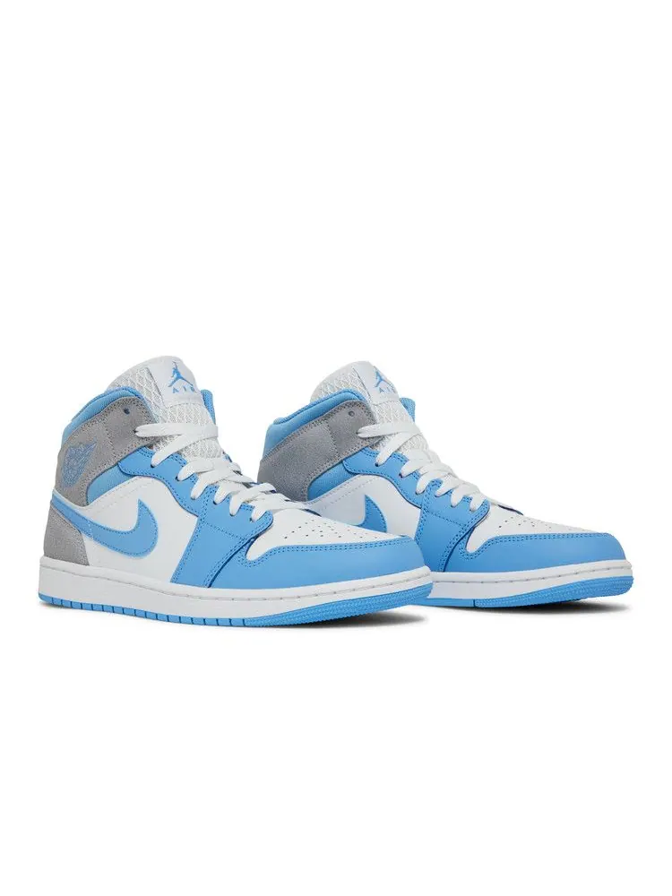 Кроссовки Air Jordan Air Jordan 1 Mid SE 'University Blue' — изображение 9 из 9, белый/серый/синий