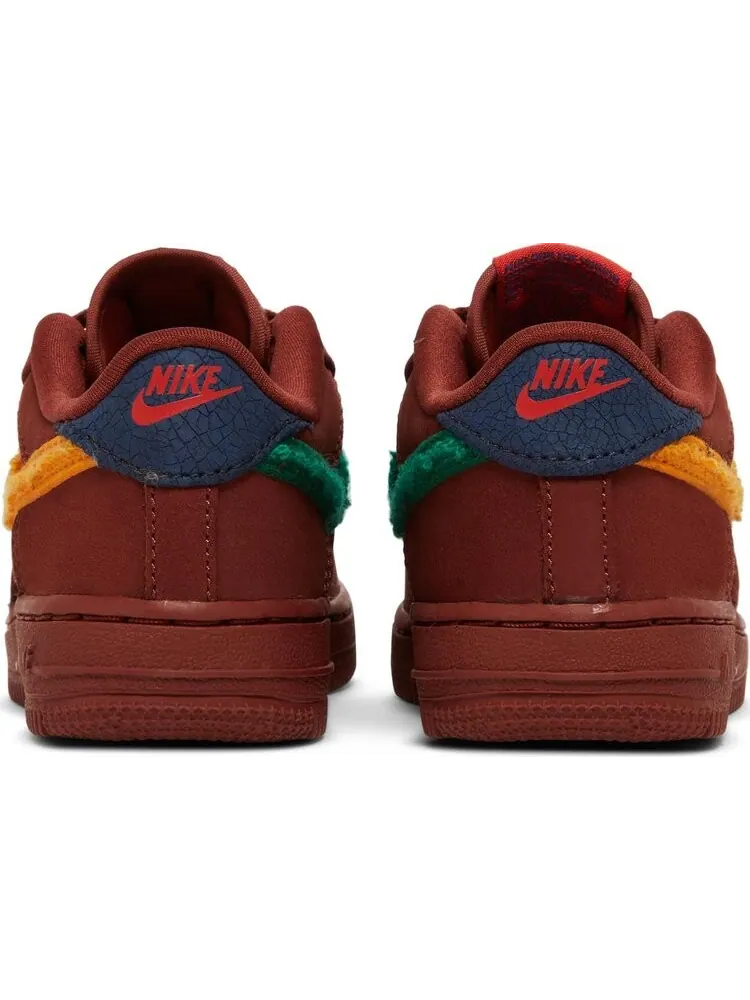 Кроссовки Nike Force 1 Low TD 'La Familia' — изображение 6 из 8, коричневый