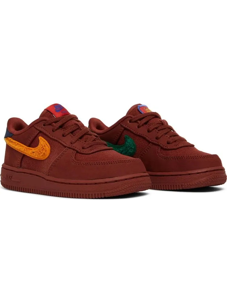 Кроссовки Nike Force 1 Low TD 'La Familia' — изображение 8 из 8, коричневый