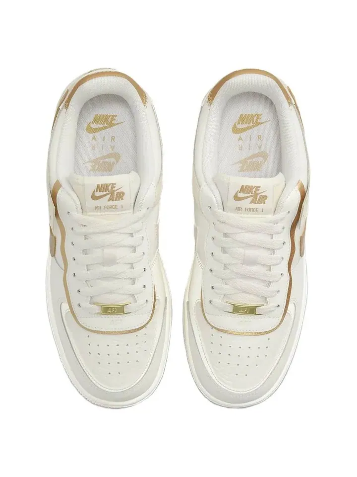 Кроссовки Nike Air Force 1 Skateboard Shoes Women's — изображение 4 из 6, белый/золотой