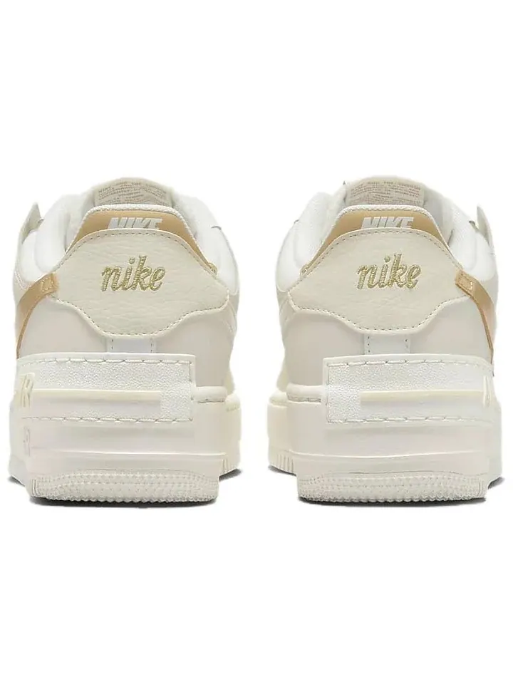 Кроссовки Nike Air Force 1 Skateboard Shoes Women's — изображение 5 из 6, белый/золотой