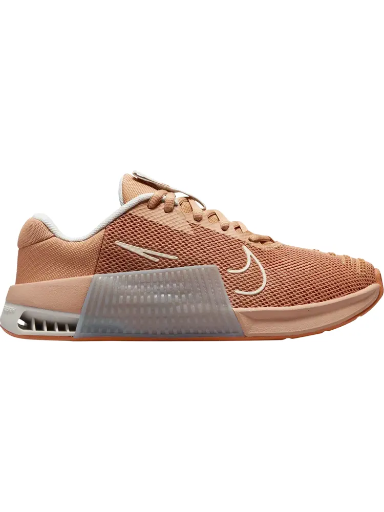 Кроссовки Wmns Metcon 9 'Amber Brown' — изображение 1 из 1, коричневый