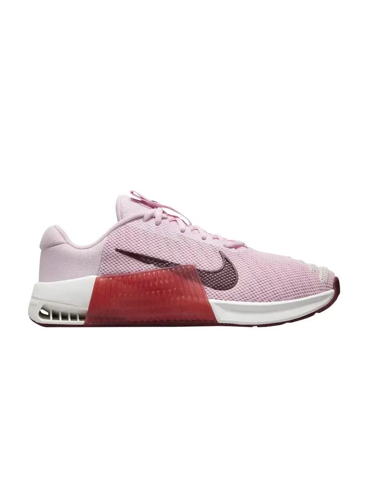 Кроссовки Nike Wmns Metcon 9 — изображение 1 из 1, розовый