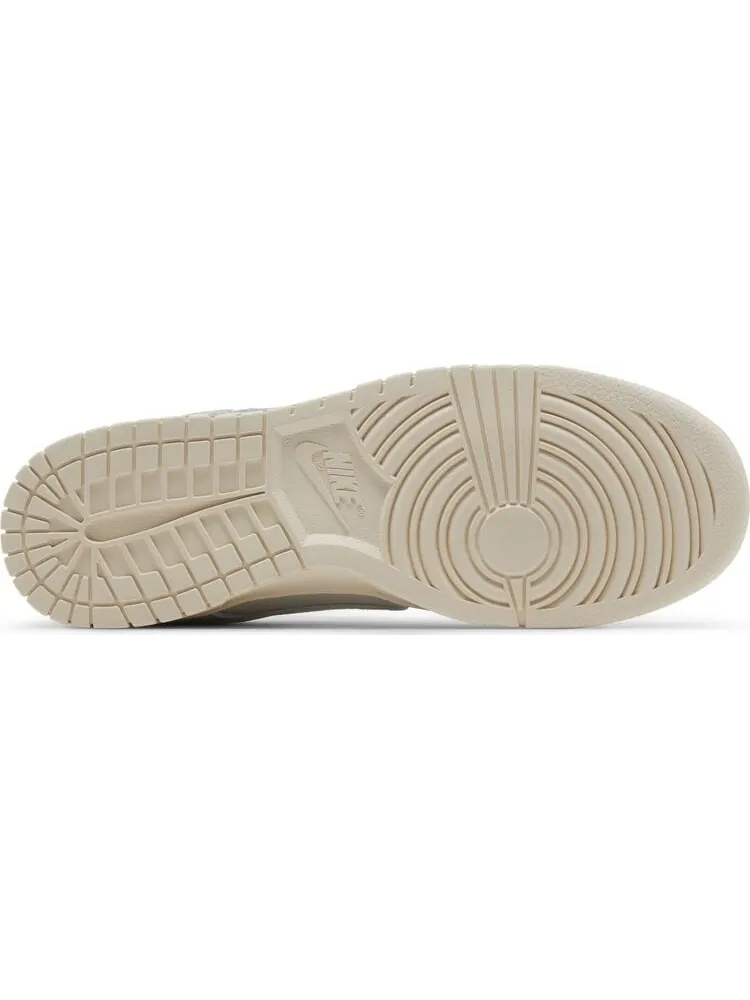 Кроссовки Dunk Low Premium 'Light Orewood Brown' — изображение 4 из 4, коричневый