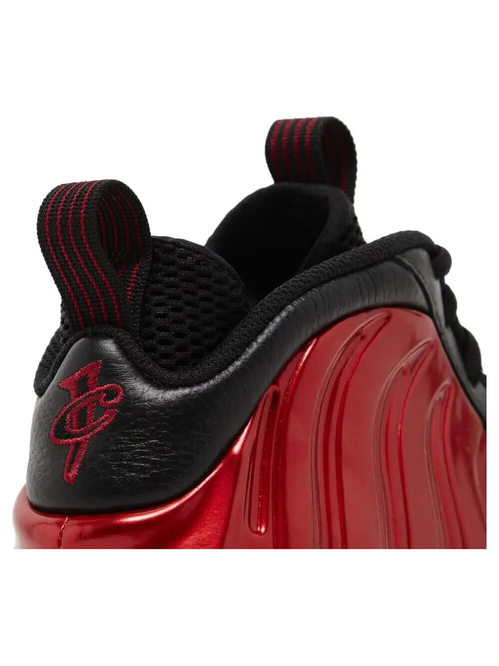 Кроссовки Nike Air Foamposite One 'Metallic Red' 2023 — изображение 6 из 10, красный/белый/черный