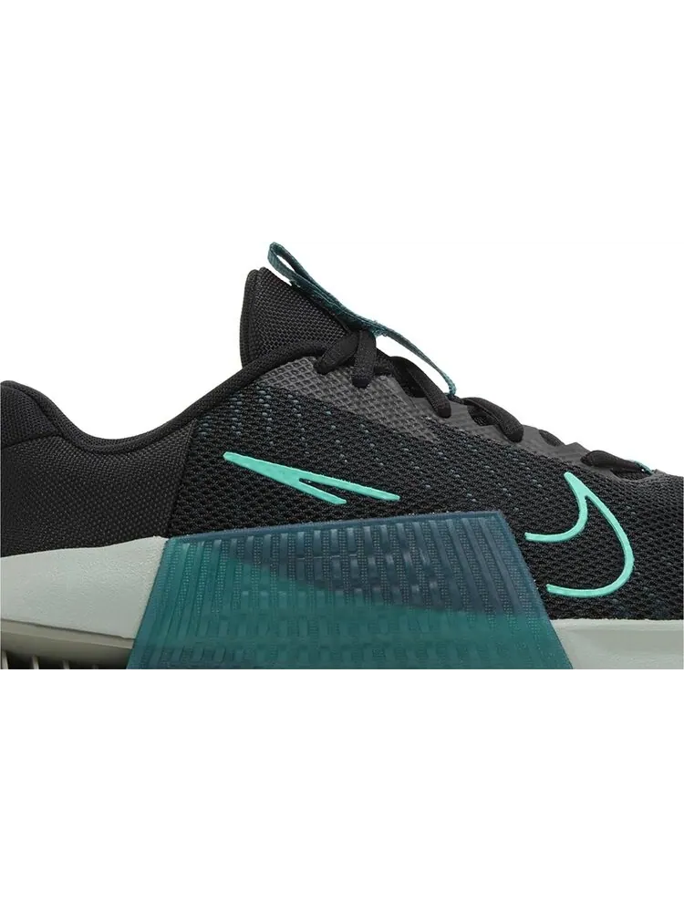 Кроссовки Metcon 9 'Black Geode Teal' — изображение 2 из 4, черный