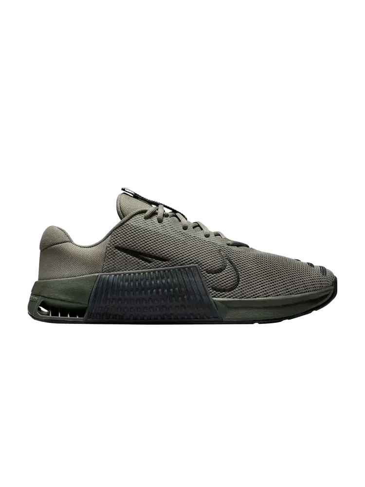 Кроссовки Nike Metcon 9, Light Army — изображение 1 из 1, зеленый
