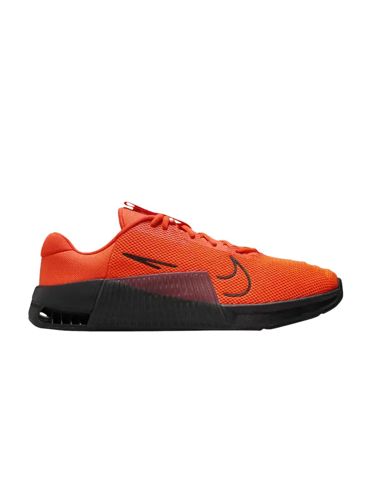 Кроссовки Nike Metcon 9 — изображение 1 из 1, красный